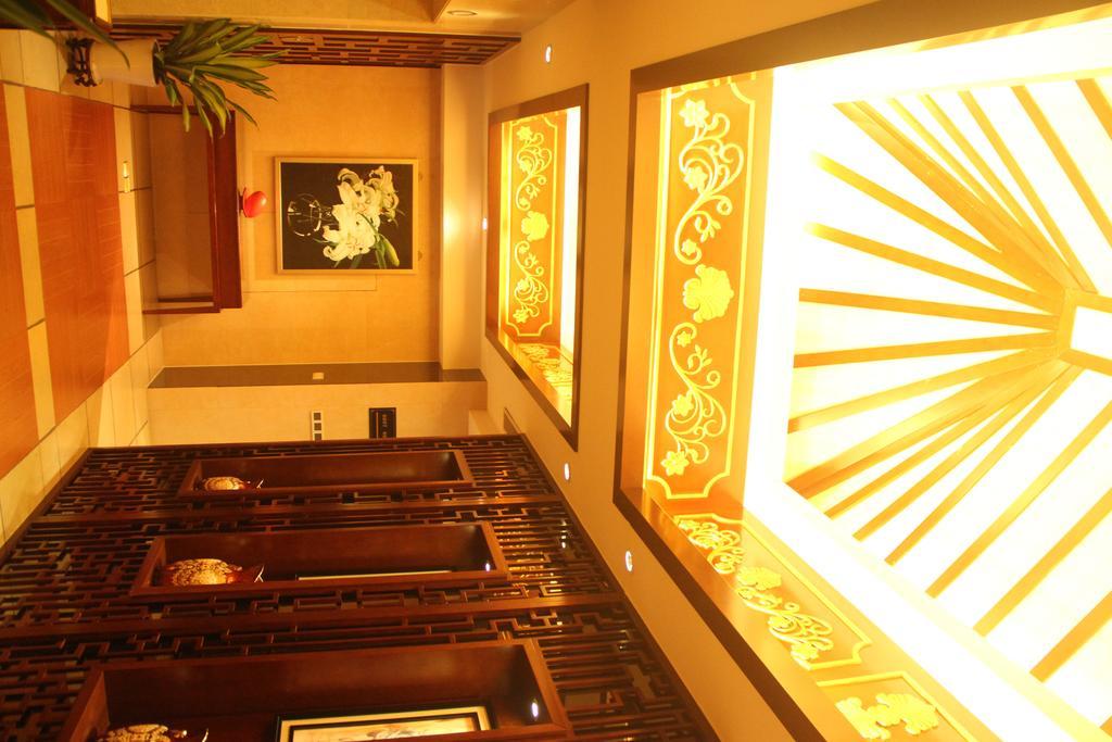 Yuyao Yonghegong Hotel Exteriör bild